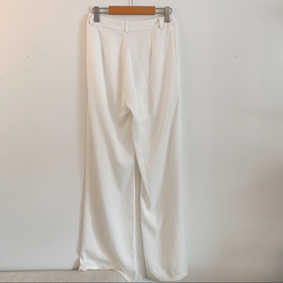 WYLDR White Pants - Picture 3 of 3